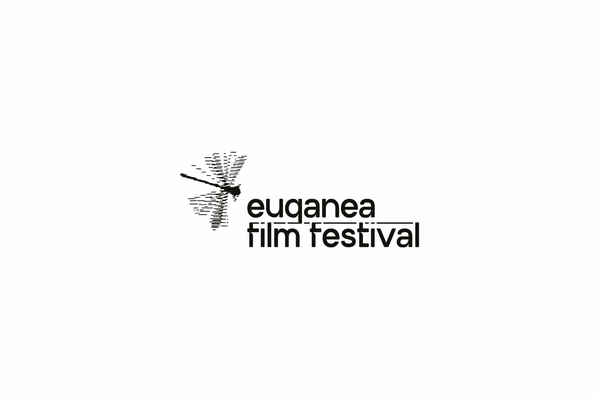 Il marchio attuale dell’Euganea Film Festival: la libellula a righe accanto alla scritta euganea film festival