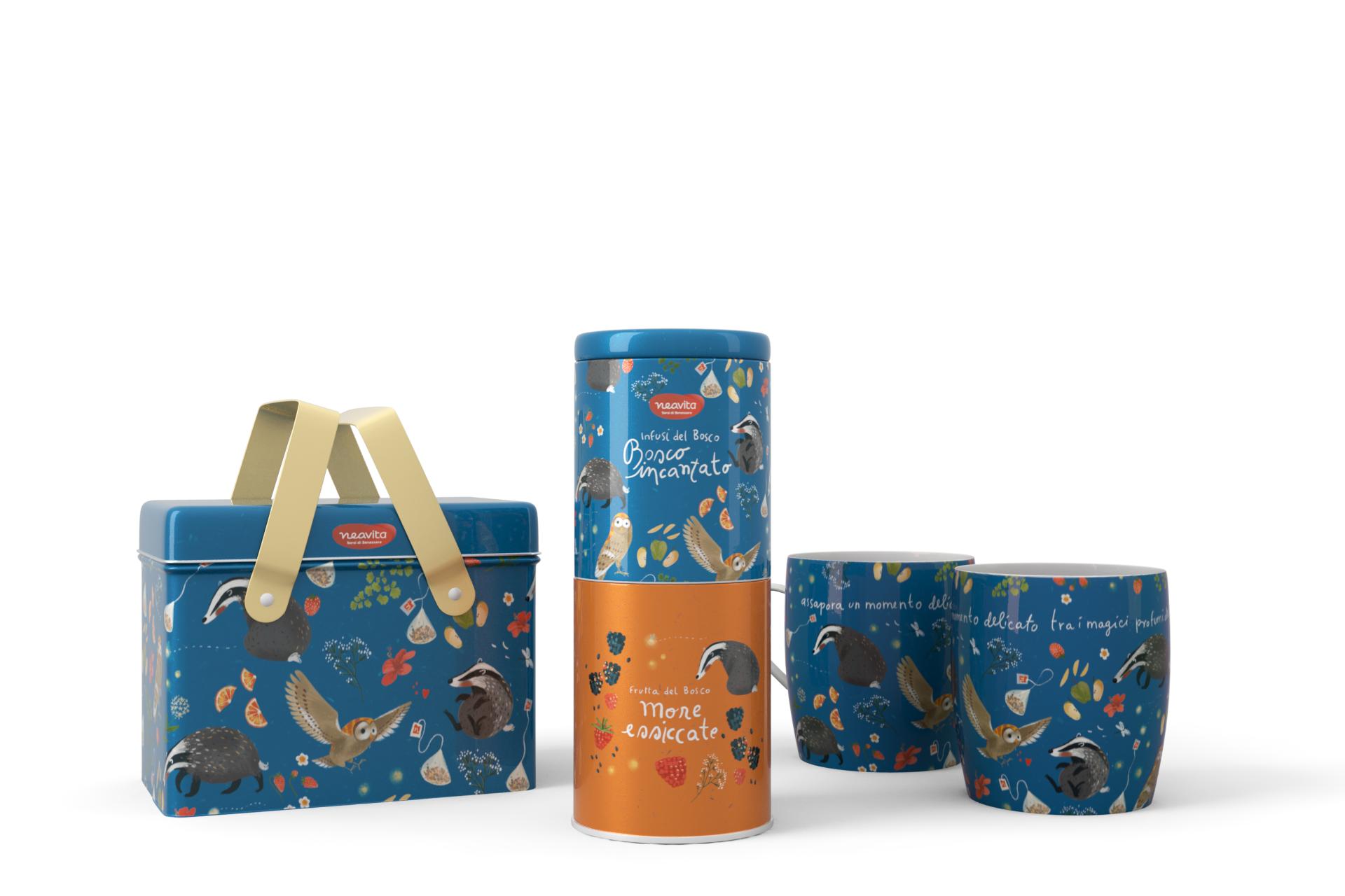 3D model of the Infusi del bosco line in blue and orange: tin with handles, stacked jars and mugs